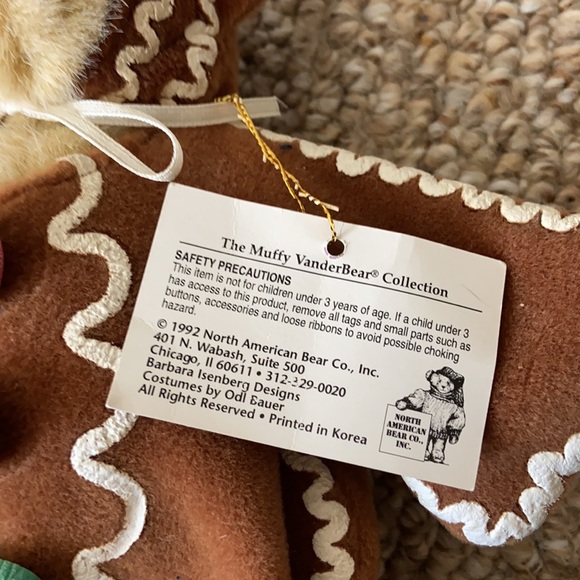 Muffy Vanderbear GingerBear - Picture 5 of 6